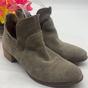 Seychelles Tan Suede Ankle Bootie Size 7.5 MCA4460F